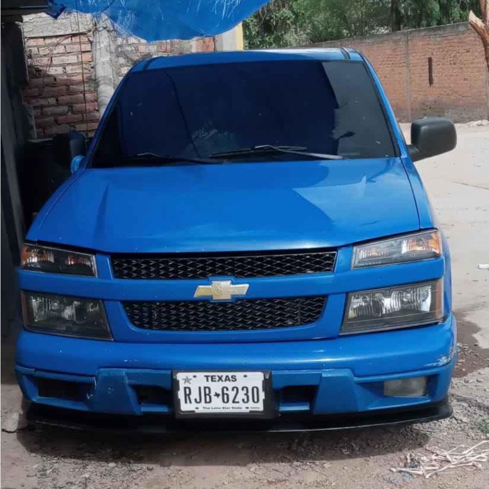 Meet your Posher, Javier